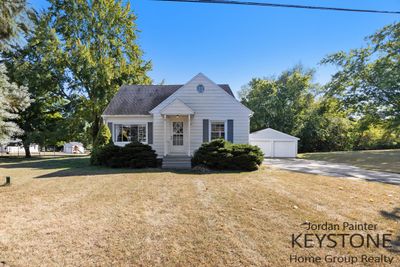 4094 68th Street Sw, House other with 3 bedrooms, 2 bathrooms and null parking in Byron Center MI | Image 1