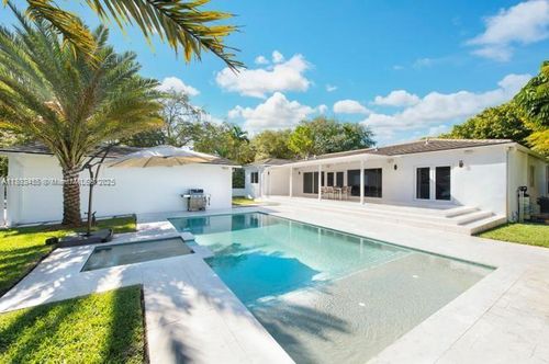 9811 Ne 4th Avenue Rd, Miami Shores, FL, 33138-2438 | Card Image