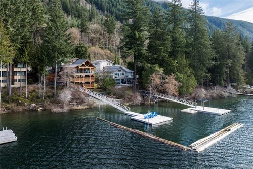 9646 Creekside Dr, Youbou, BC, V0R3E1 | Card Image
