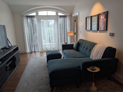 apt-409-5 Church Ln, Westport, CT, 06880-3522 | Card Image