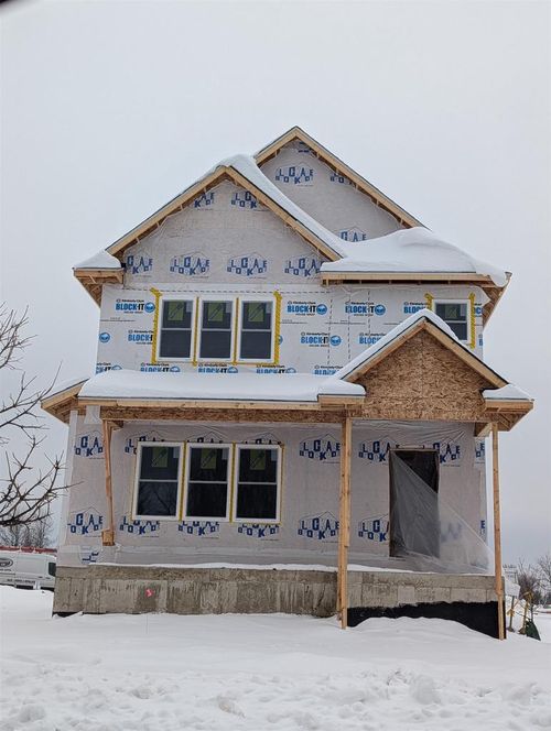 2806 Big Bluestem Pkwy, Fitchburg, WI, 53711-7698 | Card Image