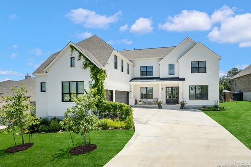 139 Newcourt Pl, Boerne, TX, 78006-2206 | Card Image
