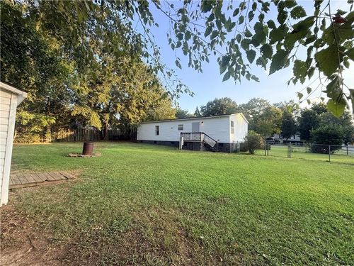 84 Skyland Dr E, Locust Grove, GA, 30248-3836 | Card Image