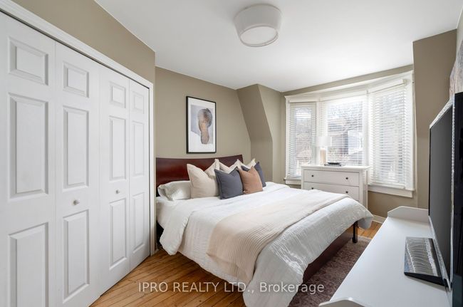 85 Strathcona Ave, House attached with 3 bedrooms, 2 bathrooms and 2 parking in Toronto ON | Image 20