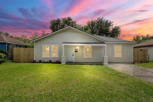 2616 Windsor Lane, Pasadena, TX, 77506 | Card Image