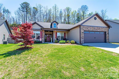 153 Water Leaf Dr, Weaverville, NC, 28787-0585 | Card Image
