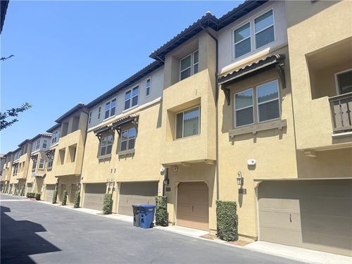 7156 Indigo Way, Buena Park, CA, 90621-3870 | Card Image