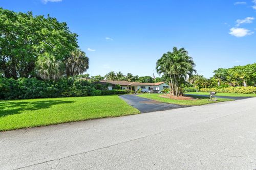 4580 Glenwood Dr, Coconut Creek, FL, 33066-1744 | Card Image