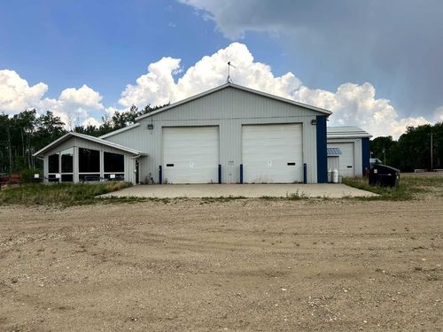 301 Forrestry Drive, Red Earth Creek, AB, T0G1X0 | Card Image
