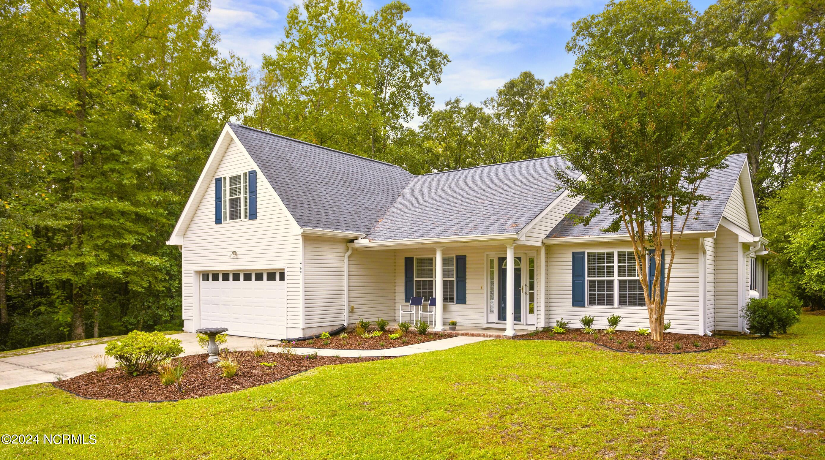 Kingsworth Ln, Belville, NC 28451