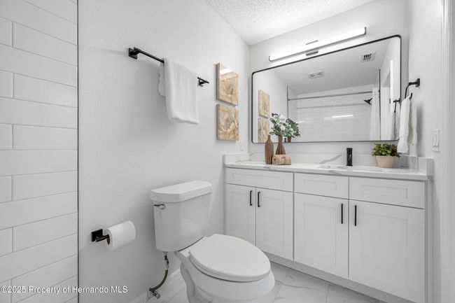 2424 Keeport Dr, House other with 3 bedrooms, 2 bathrooms and null parking in Spring Hill FL | Image 34