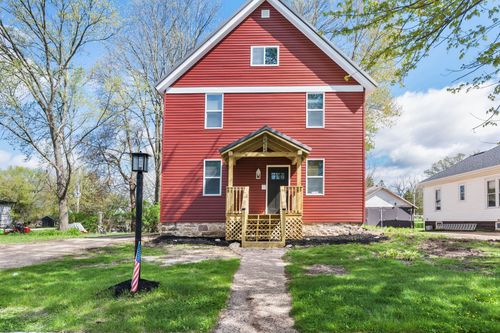 515 Martin St, Mauston, WI, 53948-1011 | Card Image
