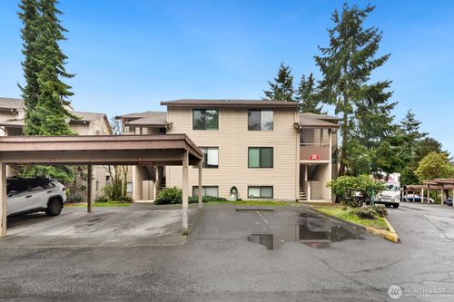 apt-dd32-15175 Sunwood Blvd, Tukwila, WA, 98188-7787 | Card Image