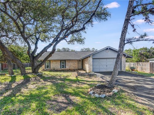 5205 Thunderbird, Lago Vista, TX, 78645-6350 | Card Image