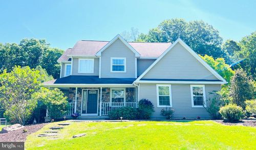 952 Valleybrook Rd, Garnet Valley, PA, 19060-1419 | Card Image
