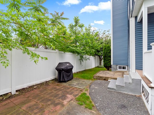 APT-3 - 6 Nelly St, Condo with 2 bedrooms, 1 bathrooms and 2 parking in Wakefield MA | Image 32