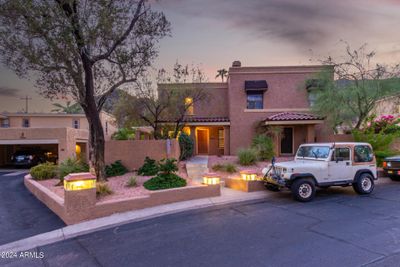 2 - 10410 N 7 Th Place, Townhouse with 2 bedrooms, 2 bathrooms and null parking in Phoenix AZ | Image 3