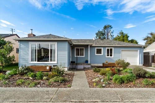 1131 Austin Way, Arcata, CA, 95521-5412 | Card Image