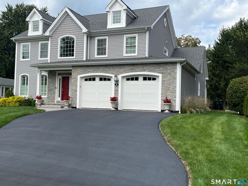 66 Rockledge Dr, West Hartford, CT, 06107-3738 | Card Image