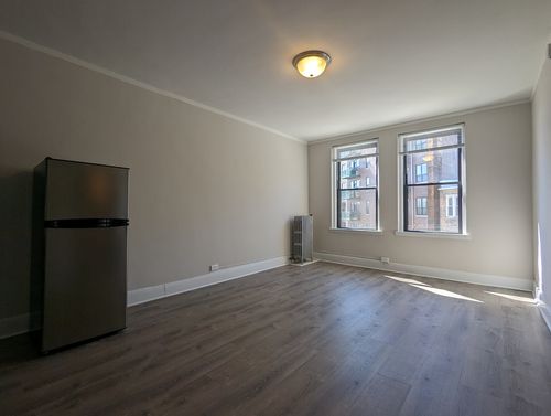 apt-234-3335 W Diversey Ave, Chicago, IL, 60647-1370 | Card Image