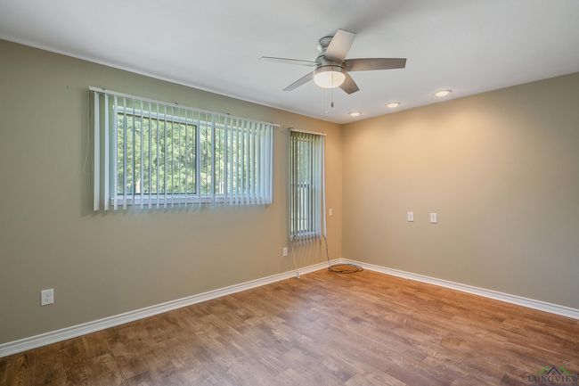 1621 &amp; 1627 Baseball Loop, House other with 5 bedrooms, 3 bathrooms and null parking in Diana TX | Image 14