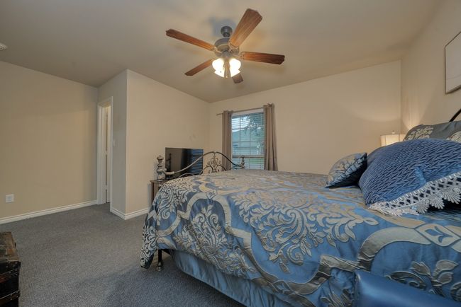 APT-1402 - 421 W Cumberland Rd, Condo with 2 bedrooms, 2 bathrooms and null parking in Tyler TX | Image 30