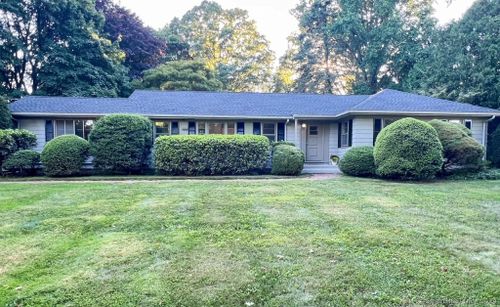 2041 Huntington Turnpike, Trumbull, CT, 06611 | Card Image