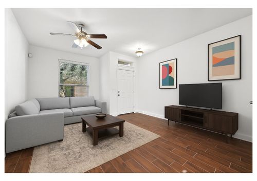 5417 Falling Leaf Ln, Austin, TX, 78744-4434 | Card Image
