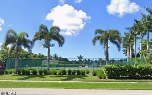 7-1510 Mainsail Dr, NAPLES, FL, 34114-8829 | Card Image