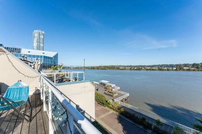 404 - 3 K De K Crt, Condo with 2 bedrooms, 1 bathrooms and 1 parking in New Westminster BC | Image 2