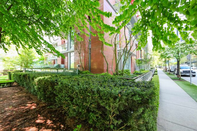 1181 W Cordova Street, Townhouse with 2 bedrooms, 2 bathrooms and 2 parking in Vancouver BC | Image 39