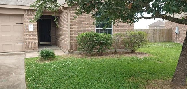 883 Indigo Springs Lane, Home with 4 bedrooms, 2 bathrooms and null parking in La Marque TX | Image 8