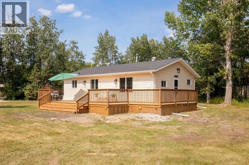56 Lake View Ave, Bentley, AB, T0C0J0 | Card Image