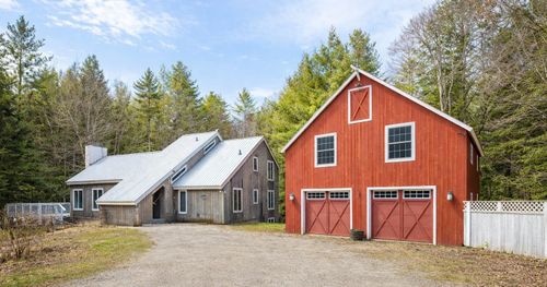 63 Rasberry Hill Rd, Winhall, VT, 05340-8822 | Card Image