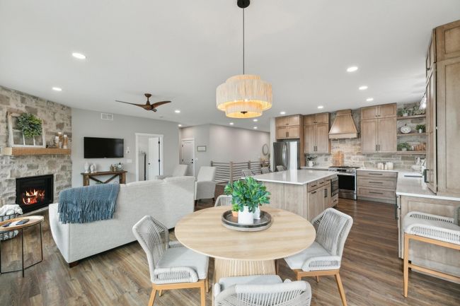 2401 Goldfinch Ln, House other with 3 bedrooms, 3 bathrooms and null parking in Buffalo MN | Image 5