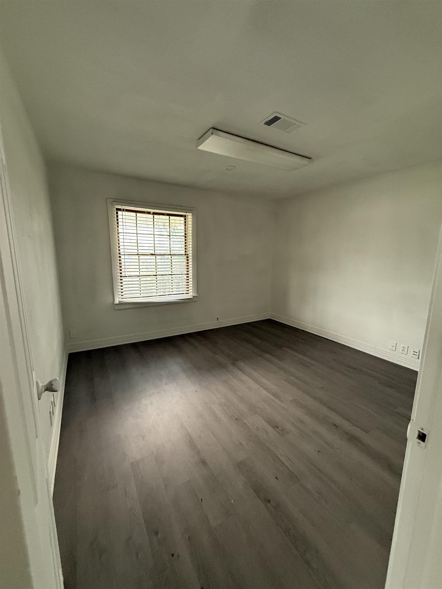 Commercial Lease in Beaumont 3