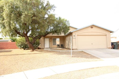 10188 E Sunrise Meadow Pl, Tucson, AZ, 85747-5500 | Card Image