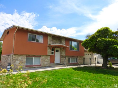 2993 S Maple Way, West Valley City, UT, 84119-2909 | Card Image