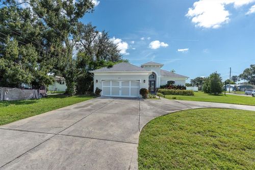 8591 Forsyth Dr, SEMINOLE, FL, 33772-3940 | Card Image