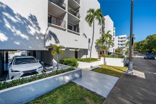 41-2463 Coral Way, Miami, FL, 33145 | Card Image