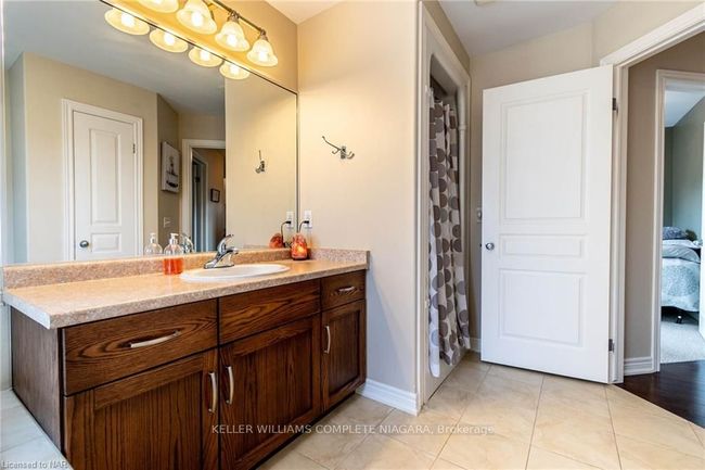 3617 Weinbrenner Rd, House other with 4 bedrooms, 2 bathrooms and 7 parking in Niagara Falls ON | Image 21