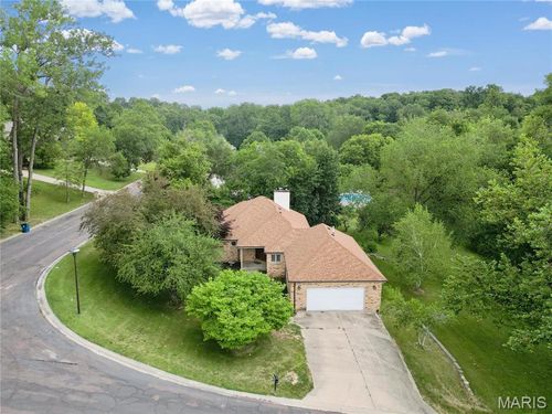 102 Hillside Court, Collinsville, IL, 62234 | Card Image