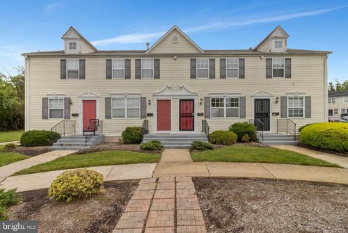 unit-b-2511 Kent Town Pl, LANDOVER, MD, 20785-3475 | Card Image