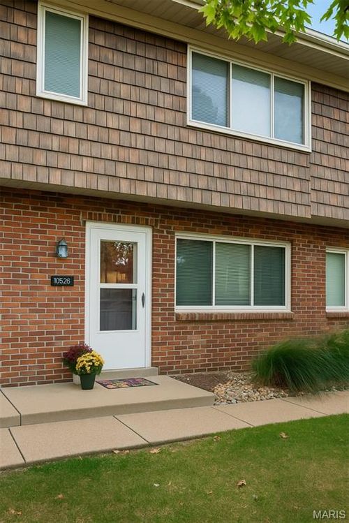 10573 Carroll Wood Way, Saint Louis, MO, 63128-1314 | Card Image