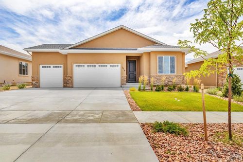 1918 Cuchara Dr, Pueblo, CO, 81001-1255 | Card Image