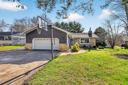 115 West Ridge Circle, CAMBRIDGE, WI, 53523 | Card Image