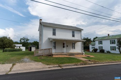 816 Newtown Rd, ELKTON, VA, 22827-2913 | Card Image