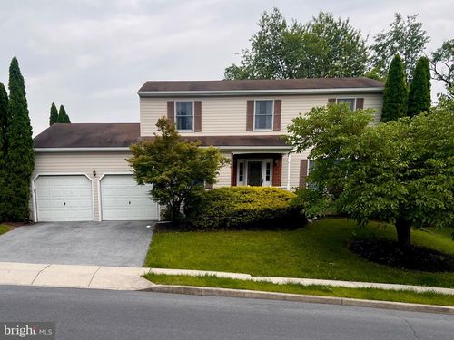 28 Willow Way Dr, ENOLA, PA, 17025-2094 | Card Image