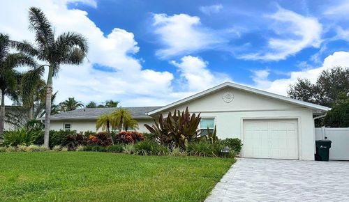 2411 Nassau St, SARASOTA, FL, 34231-5217 | Card Image