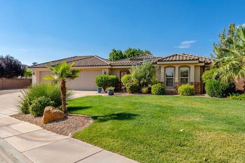 959 E Coyote Loop, Washington, UT, 84780-8243 | Card Image
